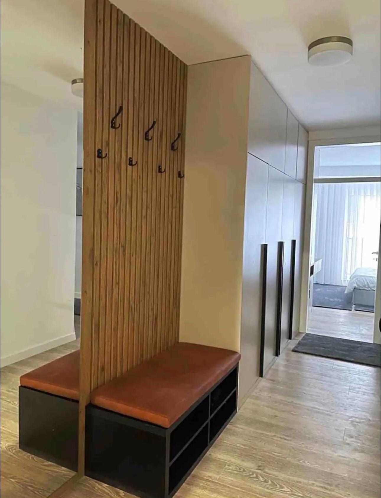 Airstay Pristina Esterno foto