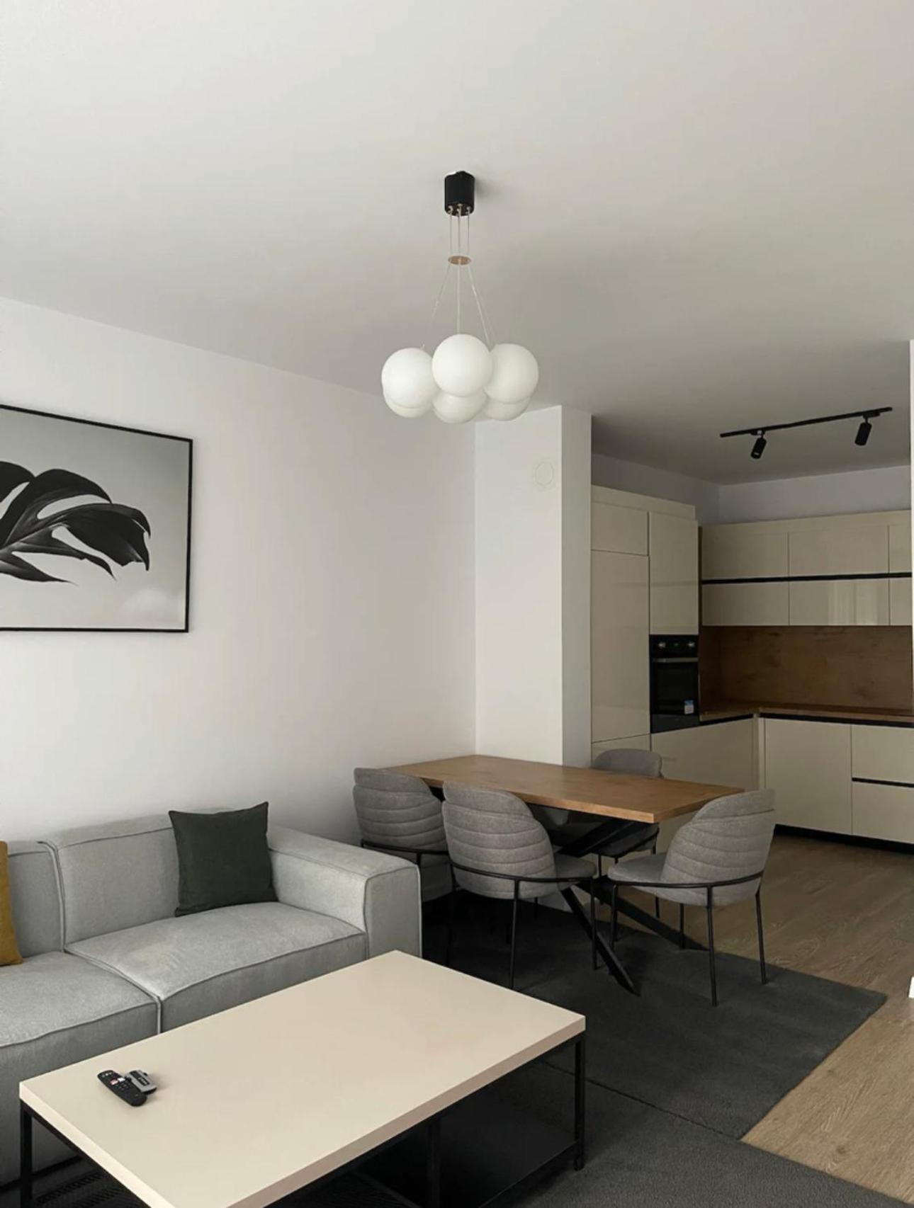 Airstay Pristina Camera foto
