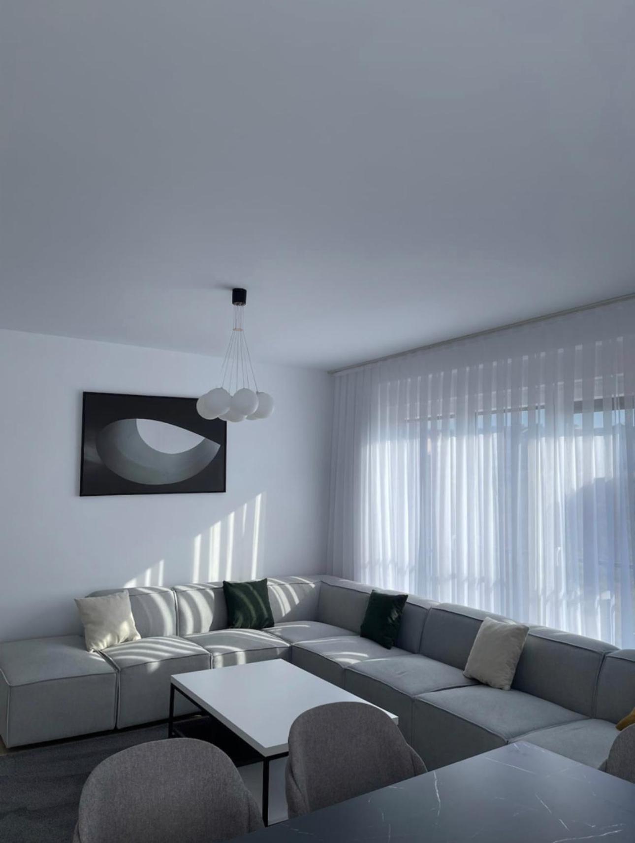 Airstay Pristina Camera foto