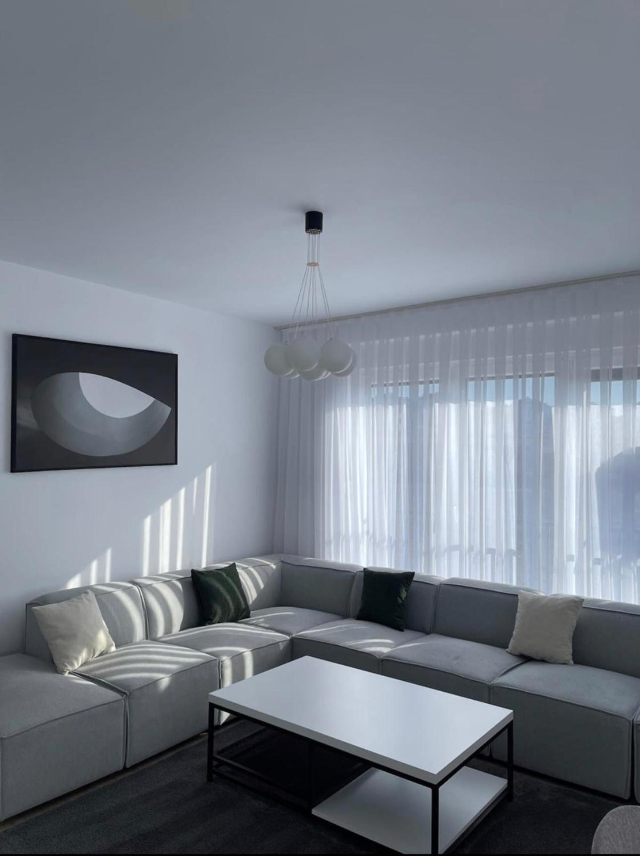 Airstay Pristina Camera foto